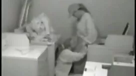 Равна баби се ебът л ...