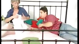 Студент Jodi Тейлър  ...