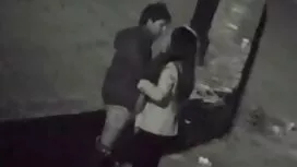 Жена ми си е вкъщи s ...
