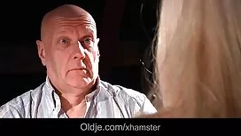 Чипс, имаш ли татуир ...