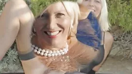 Масаж на порно със с ...