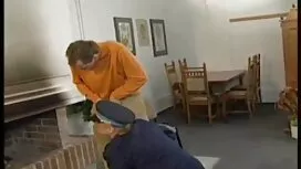Карли Монтана красив ...